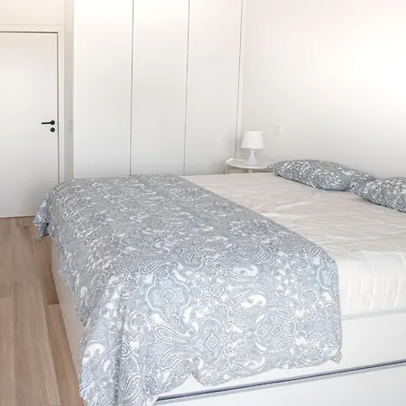 Luxurious With Stunning Sea View *